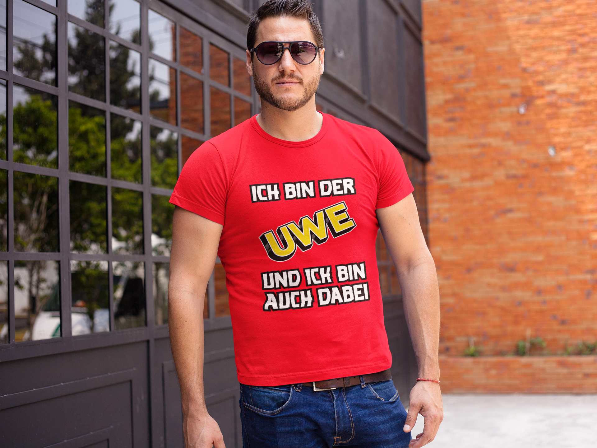 Ich bin der Uwe und ich bin auch dabei in Rot