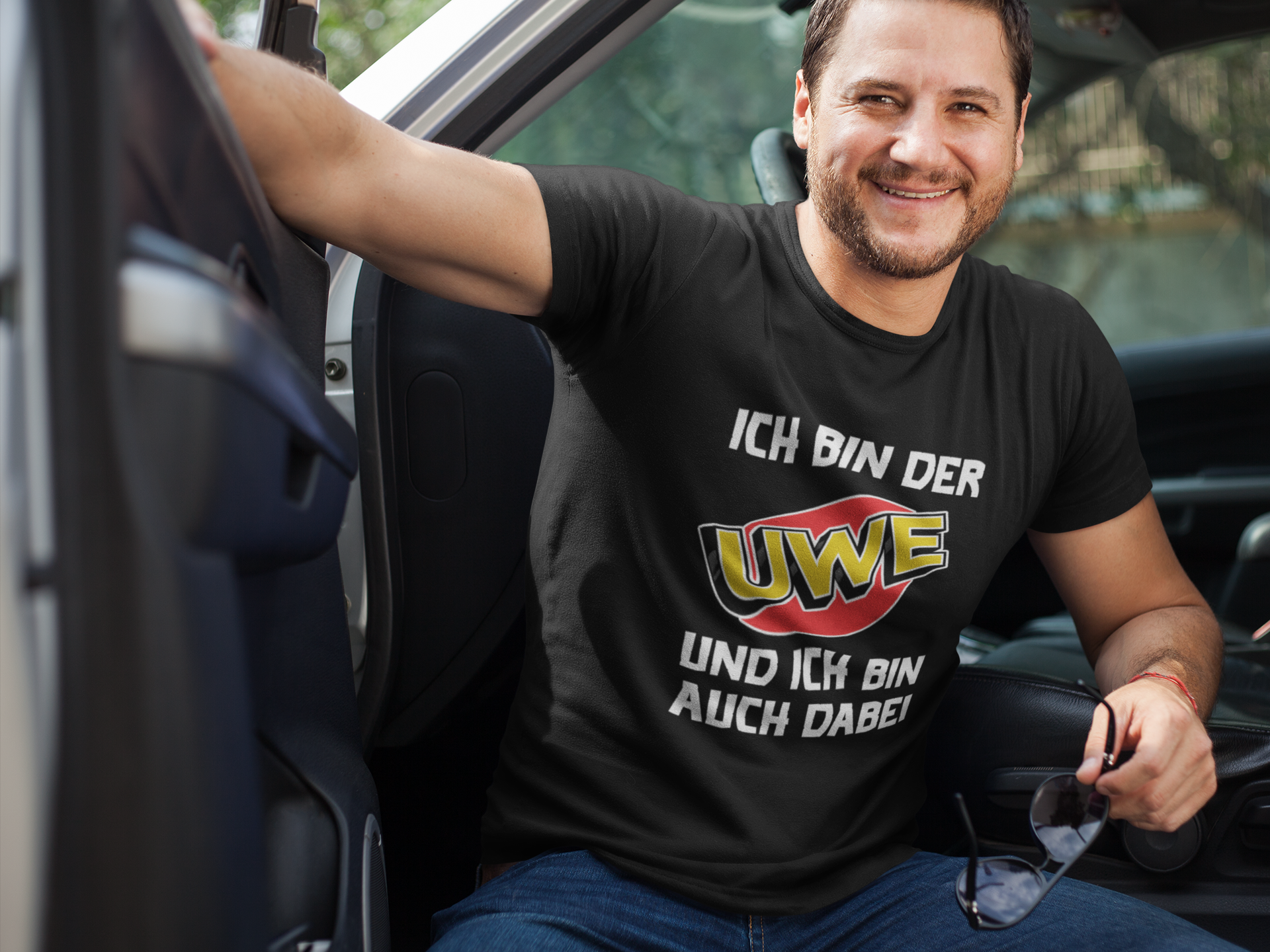 Ich bin der Uwe und ich bin auch dabei in Schwarz